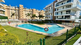 Lloguer Apartament a La Colina. Alquiler piso dos dormitorios en los álamos torremolinos
