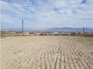 Fondo rustico in Las Flores - Huerta. Parcela junto a la salida de la nueva autovía