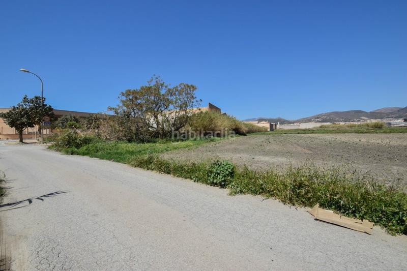 Foto 968b577d-a8f5-4c8b-9c31-9ad3a2bdd839. Terreny residencial a Motril ciudad Motril