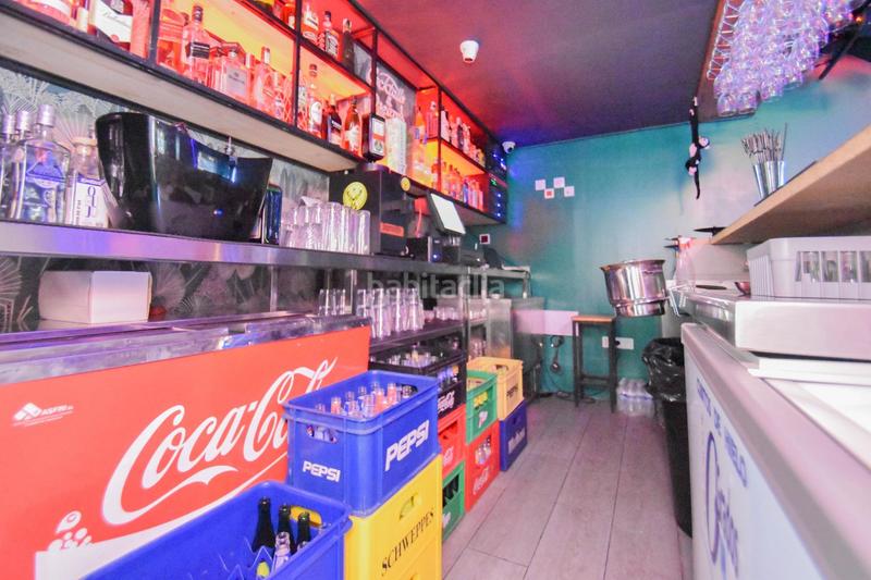 Foto 0dac0429-e954-4e7f-affc-c695cfc70280. Affitto locale commerciale in calle socrates in Camino de Ronda Granada