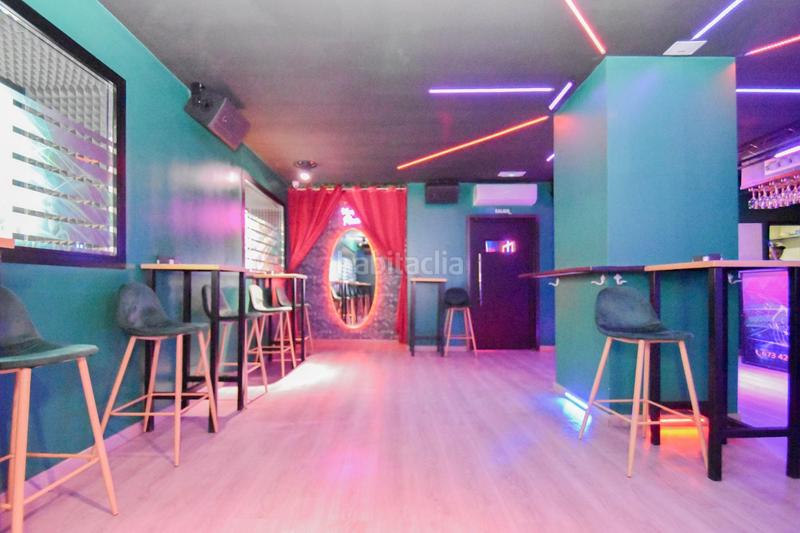 Foto ec94e462-238d-4492-b776-872a271ee559. Rent business premise in calle socrates in Camino de Ronda Granada