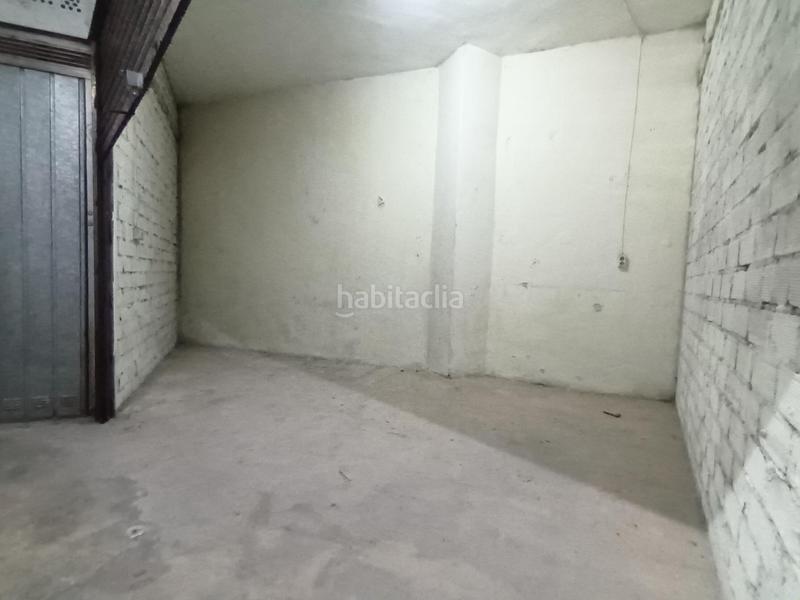 Foto 48d79213-3f3c-44ef-8aef-36e4967d2a77. Parking voiture dans Barrio de Zaidín Granada