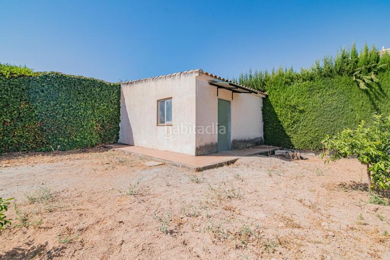 Foto 1f57d31e-ed28-40da-a5b2-bf375ff69cc2. Chalet oportunidad única! se vende magnífica casa en esquina con amplia parcela en Atarfe