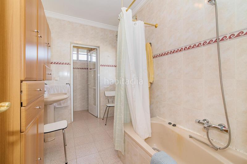 Foto 3ffd38e1-358f-4b4d-96a5-8f3f21b5bcd7. Chalet oportunidad única! se vende magnífica casa en esquina con amplia parcela en Atarfe