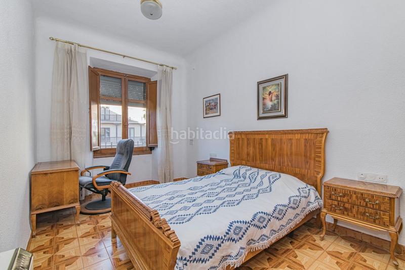 Foto a49a7bb1-e8db-4a9d-8e21-adccb477cb96. Etagenwohnung in Crta. De la Sierra Granada