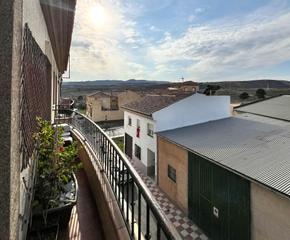 Pis  Calle g adolfo becquer. Gran piso a la venta en padul junto instituto la laguna. semiamu