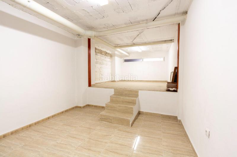 Foto 15bd916a-0fd3-4ae8-91a6-057d3c7d09e9. Locale commerciale in Villa de Otura