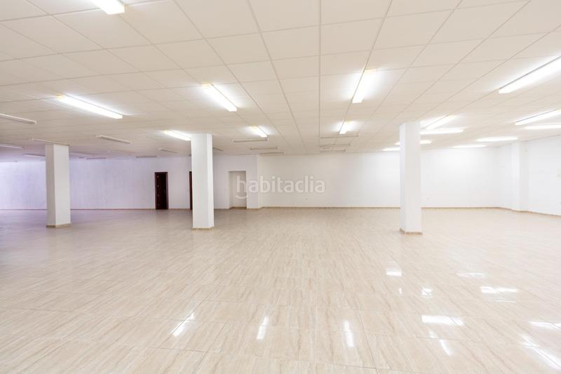 Foto 1d784473-110c-4a5b-9432-6d93b0a0fc44. Locale commerciale in Villa de Otura