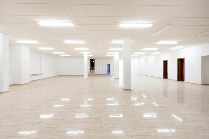 Foto 3b3cbc8e-7db3-4a99-a0a9-b248c810660e. Locale commerciale in Villa de Otura