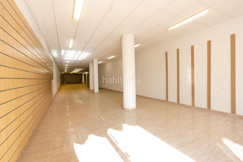 Foto 49af7578-cd25-4119-b133-f17662355539. Locale commerciale in Villa de Otura