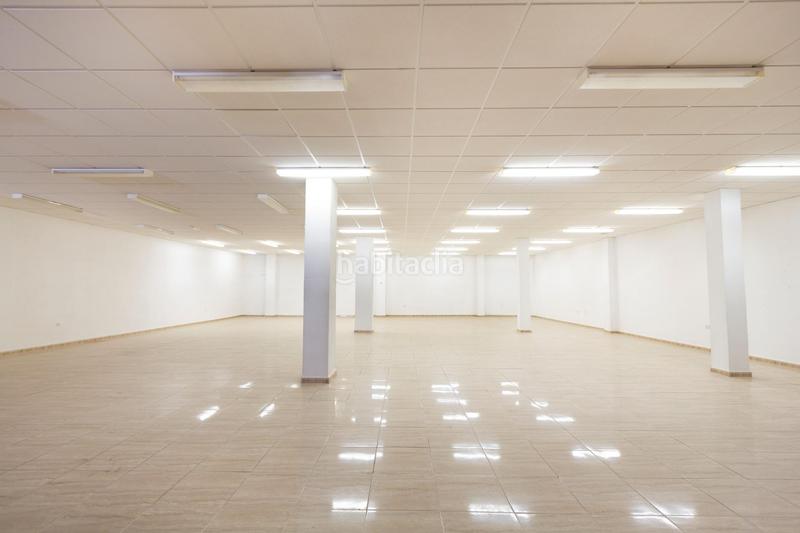 Foto bc0d21a0-e30b-4301-9b27-2ccb46467bf5. Locale commerciale in Villa de Otura