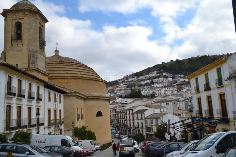 Foto 63d429eb-4bb0-4c5c-b145-59cefb354c92. Piso  en venta , en el centro del pueblo junto a la iglesia en Montefrío