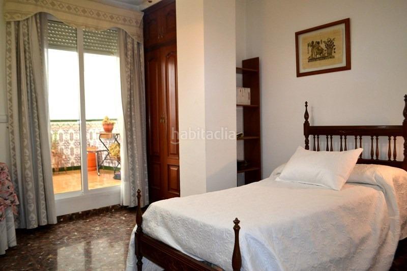Foto dba13b69-71ea-4429-b343-fb3aa4039775. Piso  en venta , en el centro del pueblo junto a la iglesia en Montefrío
