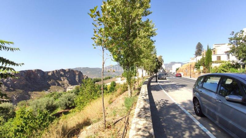 Foto 5ca2f657-9b8a-41ef-9e8f-cd4e9c742c6e. Terrain résidentiel dans Lanjarón