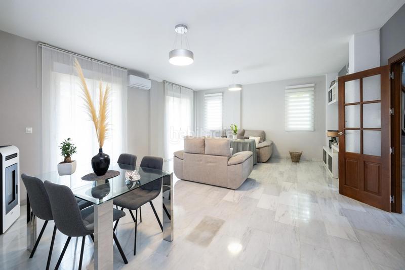 Foto a0b81e82-441a-4e8b-a723-78e36b505a0b. Chalet mit heizung parking pool in Altos de la Zubia Zubia (La)