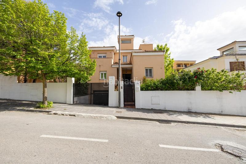 Foto e139b2bf-2423-44f9-9111-46ac154ea886. Chalet mit heizung parking pool in Altos de la Zubia Zubia (La)