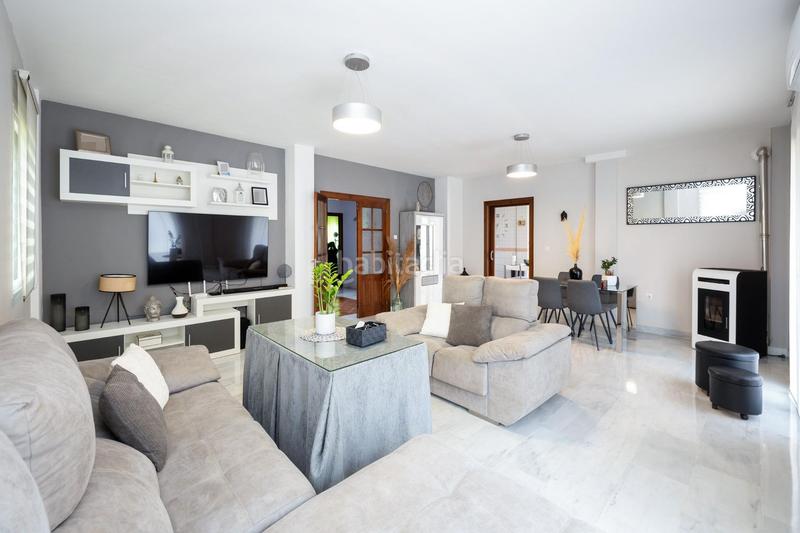 Foto 1f70b61d-5263-4777-851c-87a48505e38d. Chalet en Altos de la Zubia Zubia (La)