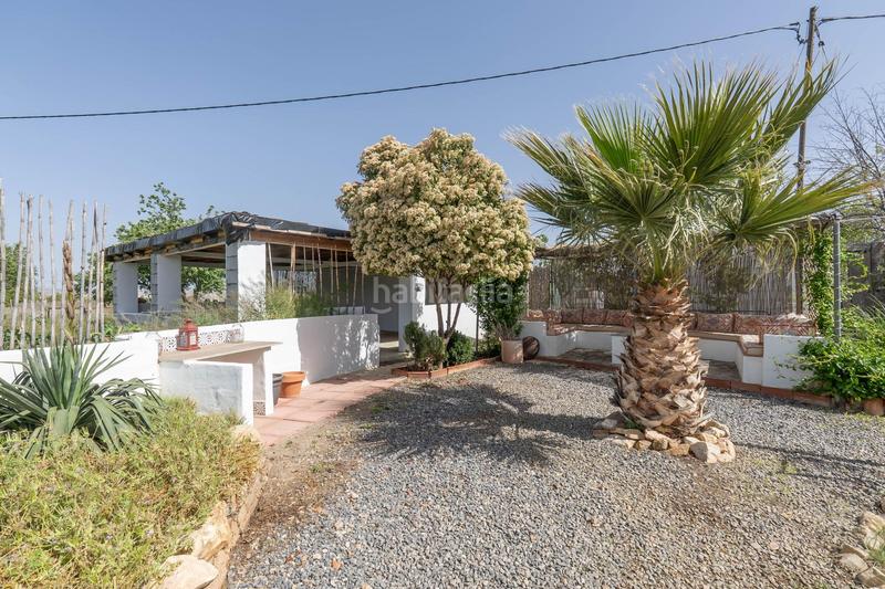 Foto 12c4c4de-02d4-4745-8ed1-eb0a4596b076. Chalet espectacular casa en Guadix