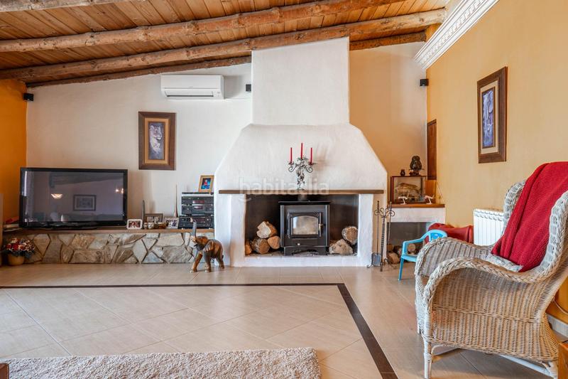 Foto 3661d10c-5d0f-4399-9913-77fa6e07e7d8. Xalet amb calefacció aparcament piscina a Guadix