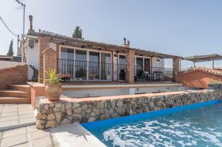 Chalet en Guadix. Espectacular casa en guadix