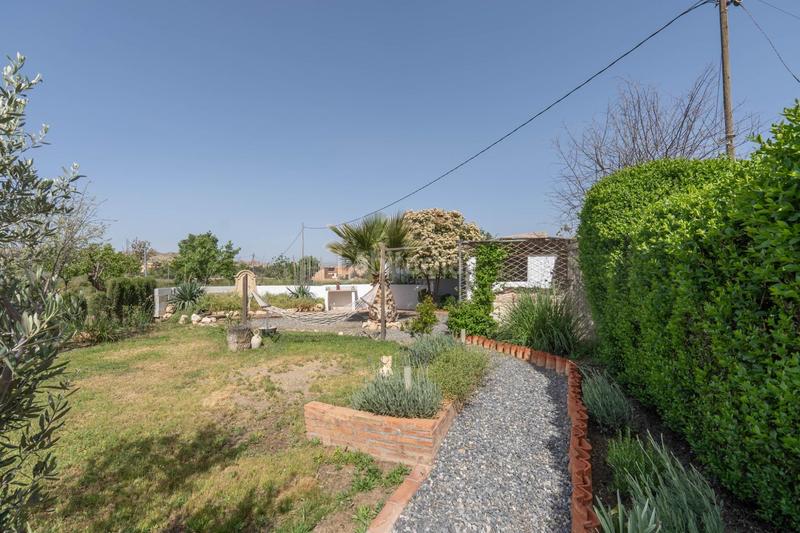 Foto 5ab9d6f1-932e-4618-be8a-ed2db6b8b810. Chalet espectacular casa en Guadix