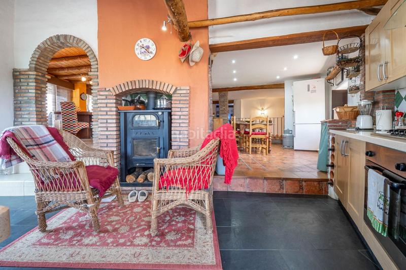 Foto 8c001731-5038-44a2-9806-503270fae11a. Xalet amb calefacció aparcament piscina a Guadix