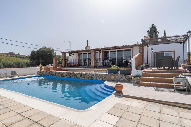 Foto 974e893b-d4fa-40e1-b91d-a0f724dcd1c9. Xalet amb calefacció aparcament piscina a Guadix