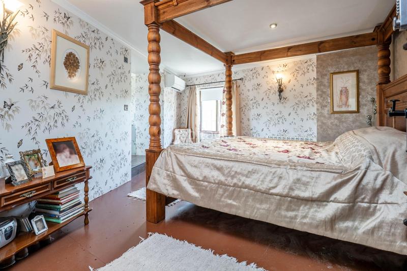 Foto aff88075-5da2-42a8-9612-20064037dcb9. Xalet amb calefacció aparcament piscina a Guadix