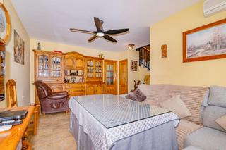 Casa  Avenida vega (be). Bienvenido a tu nuevo hogar en belicena!