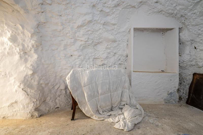 Foto 3461cfaf-9c57-4777-a5fc-6d8702776058. Masía oportunidad casa cueva con patio y opción de edificar en Monachil