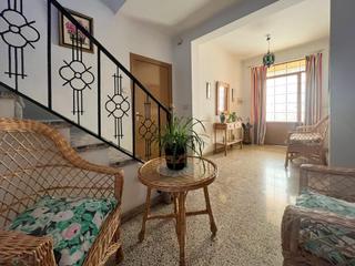 Casa  Calle de moredas. Gran casa en dúrcal granada