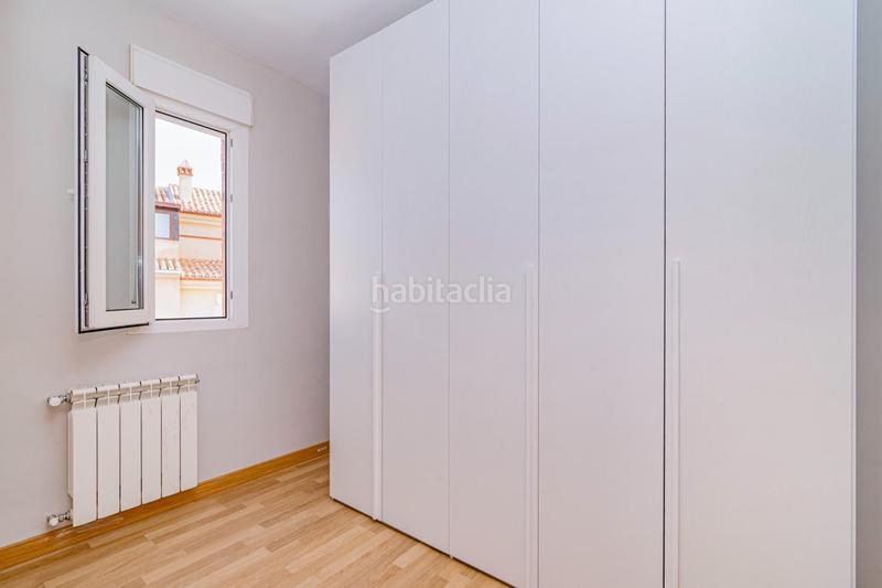 Foto b0efc2f7-67e9-40c4-8414-5be63bf7467e. Casa pareada venta chalet pareado con luz natural y piscina privada en ogijares en Ogíjares