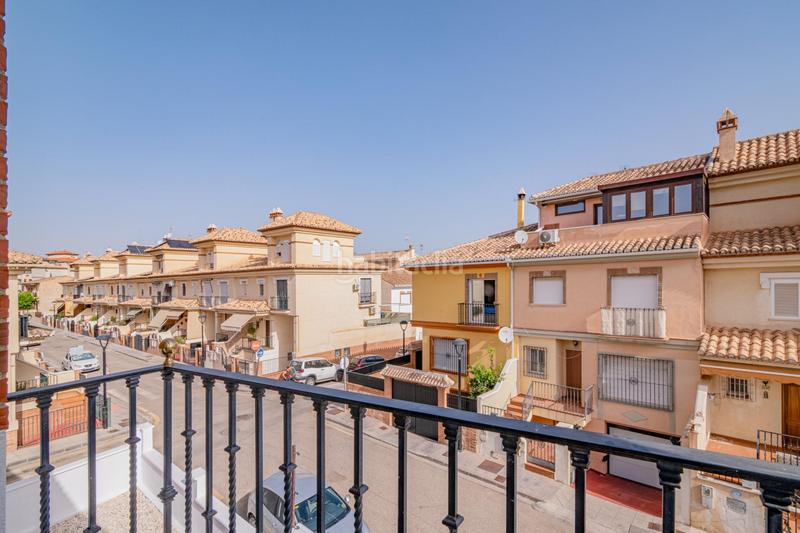 Foto b1f34009-484d-4f4b-a023-e191c357a112. Casa pareada venta chalet pareado con luz natural y piscina privada en ogijares en Ogíjares