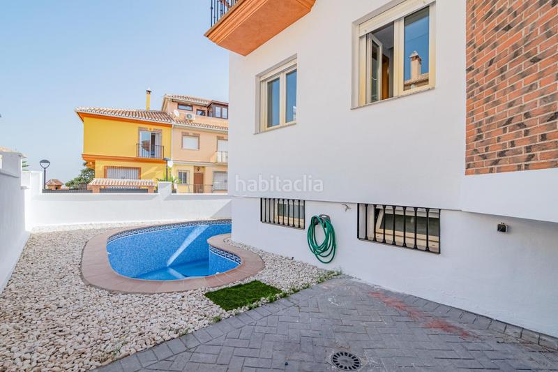 Foto bac7b38a-64e2-4b6d-8e7d-b35e15728cd0. Casa pareada venta chalet pareado con luz natural y piscina privada en ogijares en Ogíjares