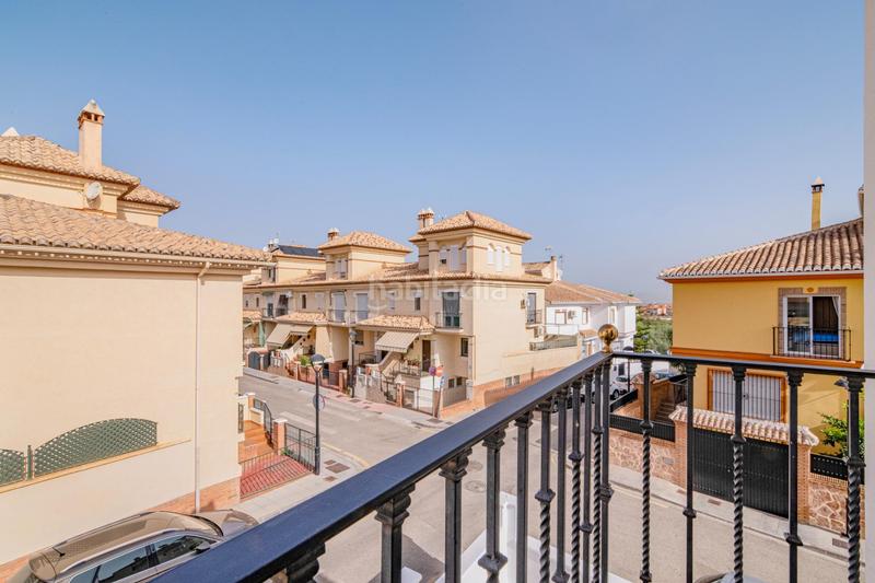 Foto e9390ac4-aada-4ecf-9f71-05a4f4edcb54. Casa pareada venta chalet pareado con luz natural y piscina privada en ogijares en Ogíjares
