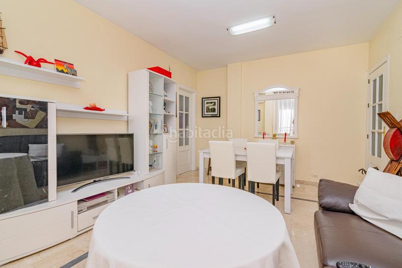 Foto 03f58354-1bcb-44d6-be42-122561b6d324. Appartement dans calle calle real de motril dans San Antón Armilla