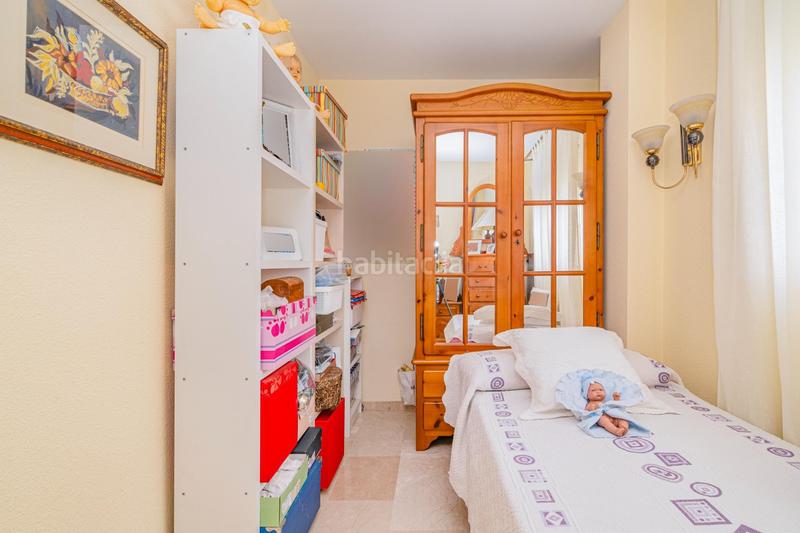 Foto 674a809a-9ada-4296-b8dd-4287fe60822d. Appartement dans calle calle real de motril dans San Antón Armilla