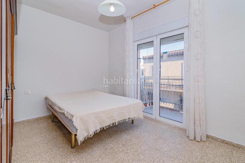 Foto 63e92c03-60cd-4742-b449-25c68943ba23. Casa adosada adosada con garaje y patio por 125000! en Santa Fe