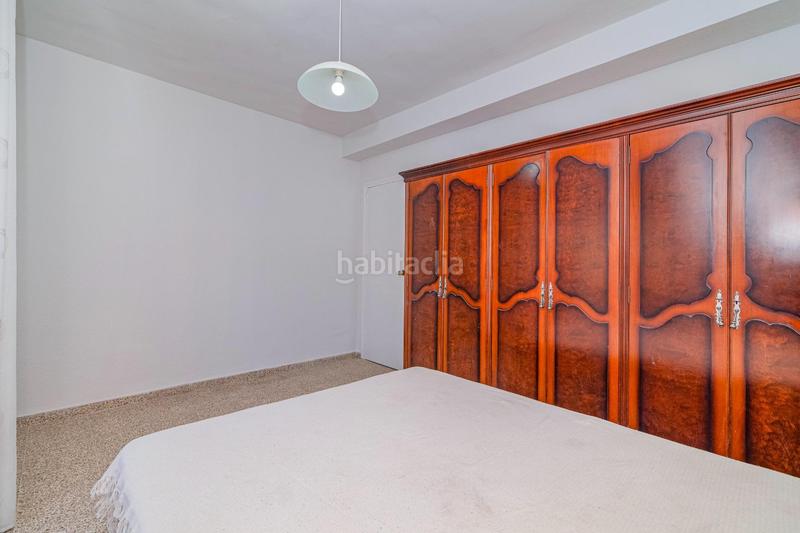 Foto a092b7c8-e2de-4c1a-b350-c9d620b3c78e. Casa adosada adosada con garaje y patio por 125000! en Santa Fe