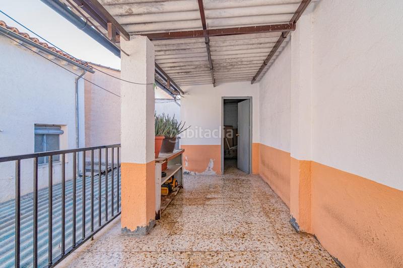 Foto a8d26e34-495d-4bc6-869d-a5104c88fb05. Casa adosada adosada con garaje y patio por 125000! en Santa Fe