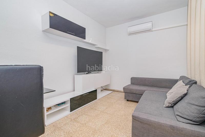 Foto ba0b165d-05ee-4a43-85b4-77b0c9a9512c. Casa adosada adosada con garaje y patio por 125000! en Santa Fe