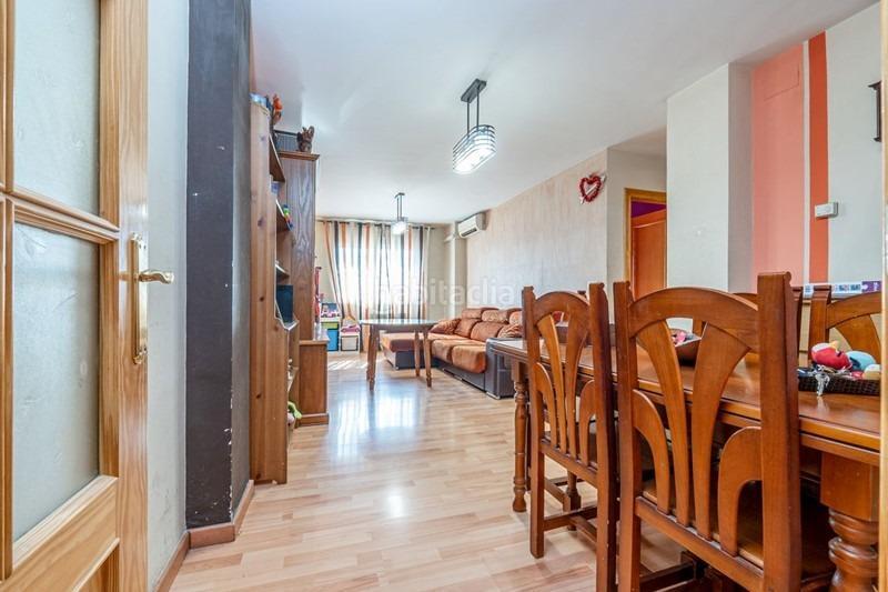 Foto 6feebd49-d0b0-4b6c-9099-3b1e8aedd3aa. Etagenwohnung mit parking in Parque de la Ermita Churriana de la Vega