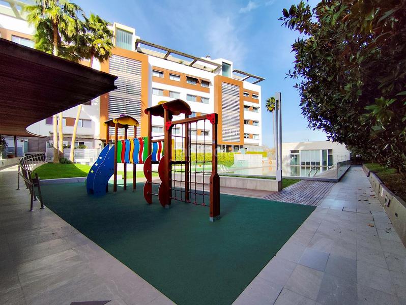 Foto d4d0dbd9-f7c4-4b9d-8e92-a7c218e140e0. Appartamento con riscaldamento parcheggio piscina in Armilla