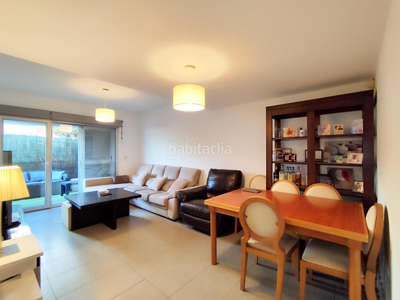 Foto f25b263f-b918-4ac9-930b-c0a0fb869973. Appartamento con riscaldamento parcheggio piscina in Armilla