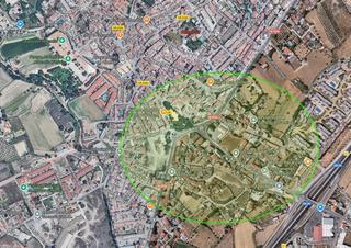 Terreno residencial en Ayuntamiento. Oportunidad de inversión en la mejor zona de granada. edificabil