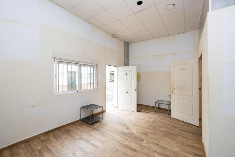 Foto 259e074b-ba19-4df5-9c35-5cf3070a7a35. Geschäftsraum in Barrio de Zaidín Granada