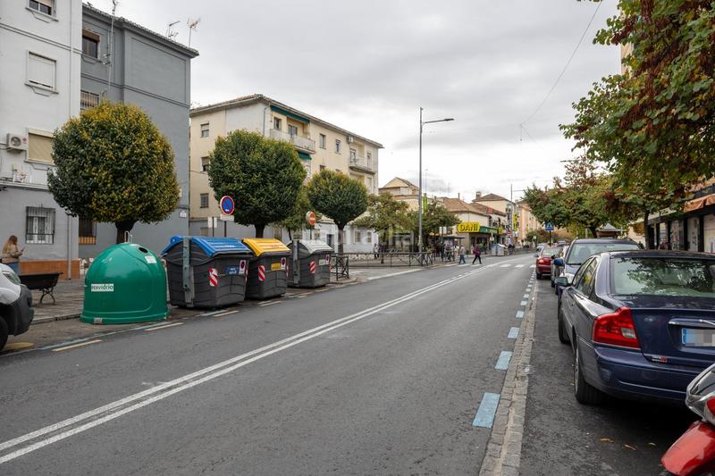 Foto ddbe29c2-19c1-4f0a-8836-9fe48f6848b3. Geschäftsraum in Barrio de Zaidín Granada