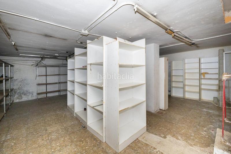 Foto 4da13957-37e6-4e81-a2c1-11af77fdc947. Local comercial a Barrio de Zaidín Granada