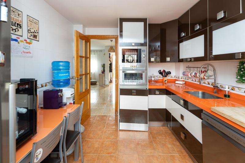 Foto ab0232b1-1781-400f-9f5a-57775d9f1d82. Maison jumelée avec chauffage parking dans Belicena Vegas del Genil