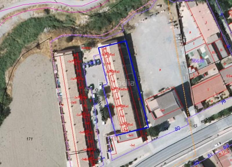 Foto aad945a3-ffcc-4f3a-b67d-d2a3e6beb493. Casa amb aparcament a Malahá (La)